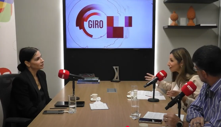 Simone Nunes entrevistada no canal JC Play, no Youtube